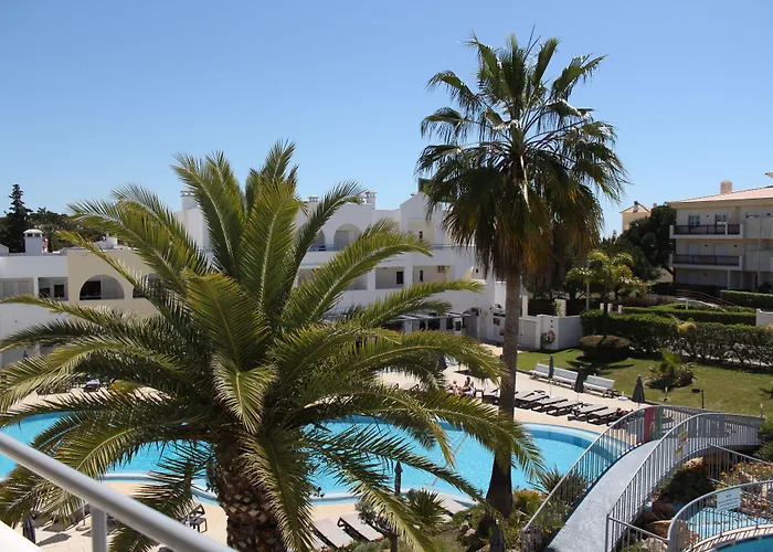 Natura Algarve Club * البوفيرا